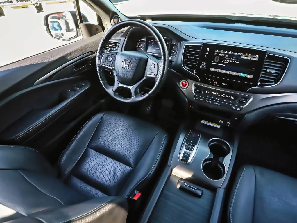 Honda Passport photo 42