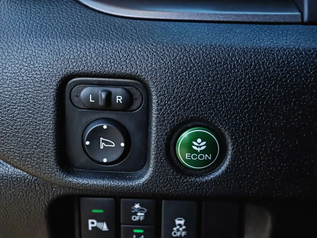 Honda Passport photo 31
