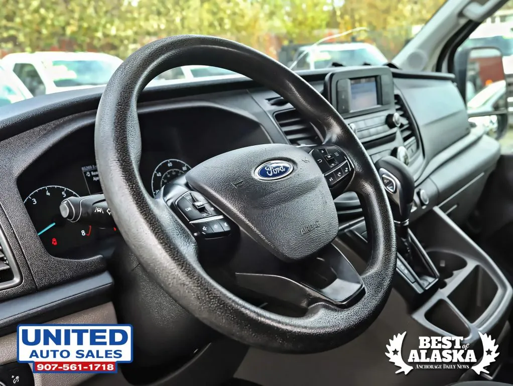 Ford Transit-250 photo 27
