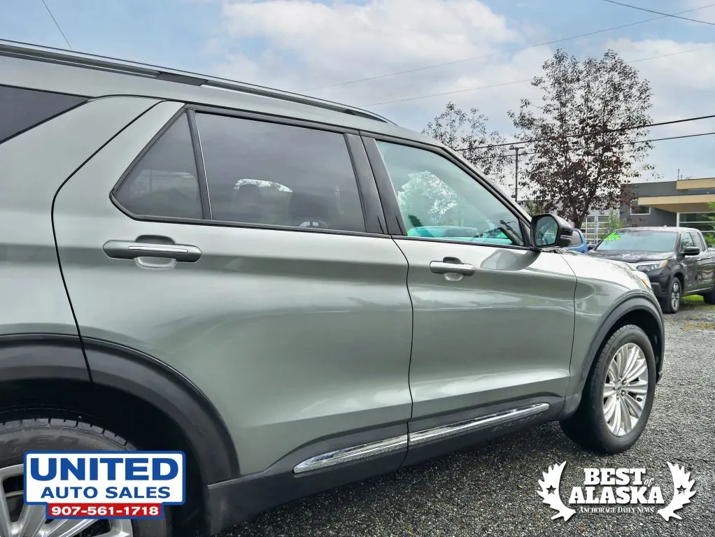 Ford Explorer photo 21