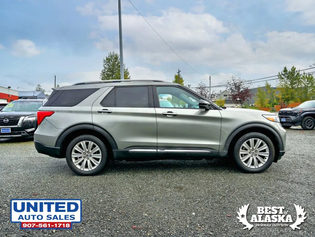 Ford Explorer photo 4