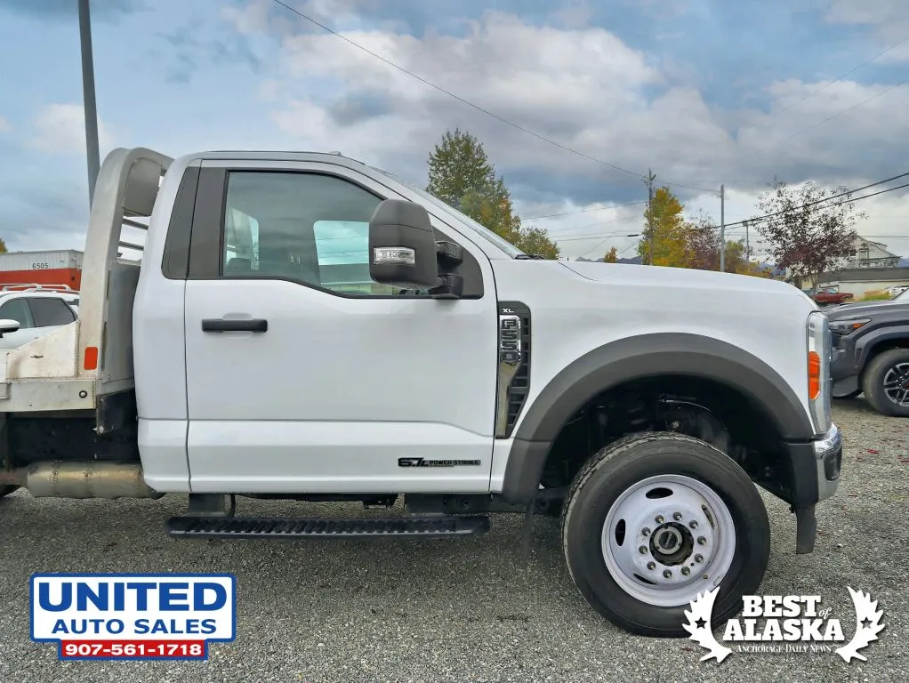 Ford F-550 photo 10