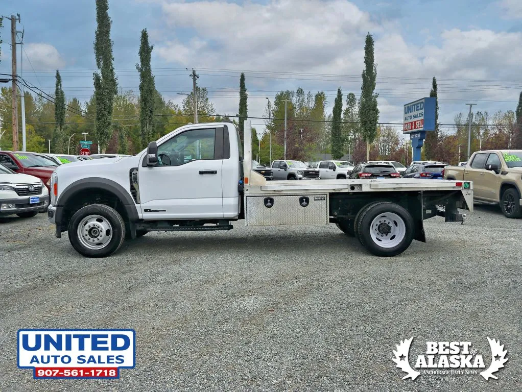 Ford F-550 photo 21
