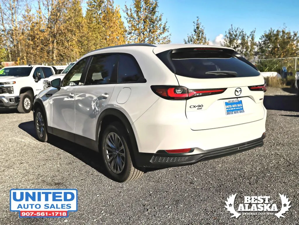 Mazda CX-90 photo 9