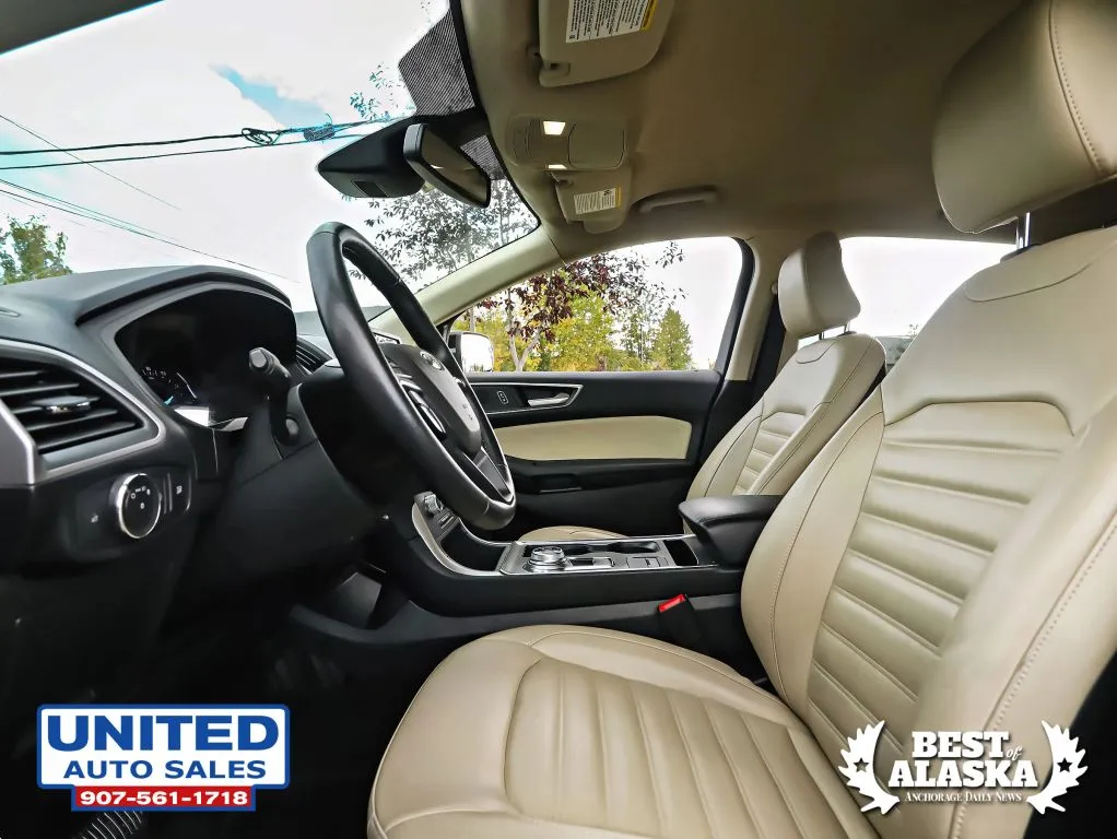 Ford Edge photo 11