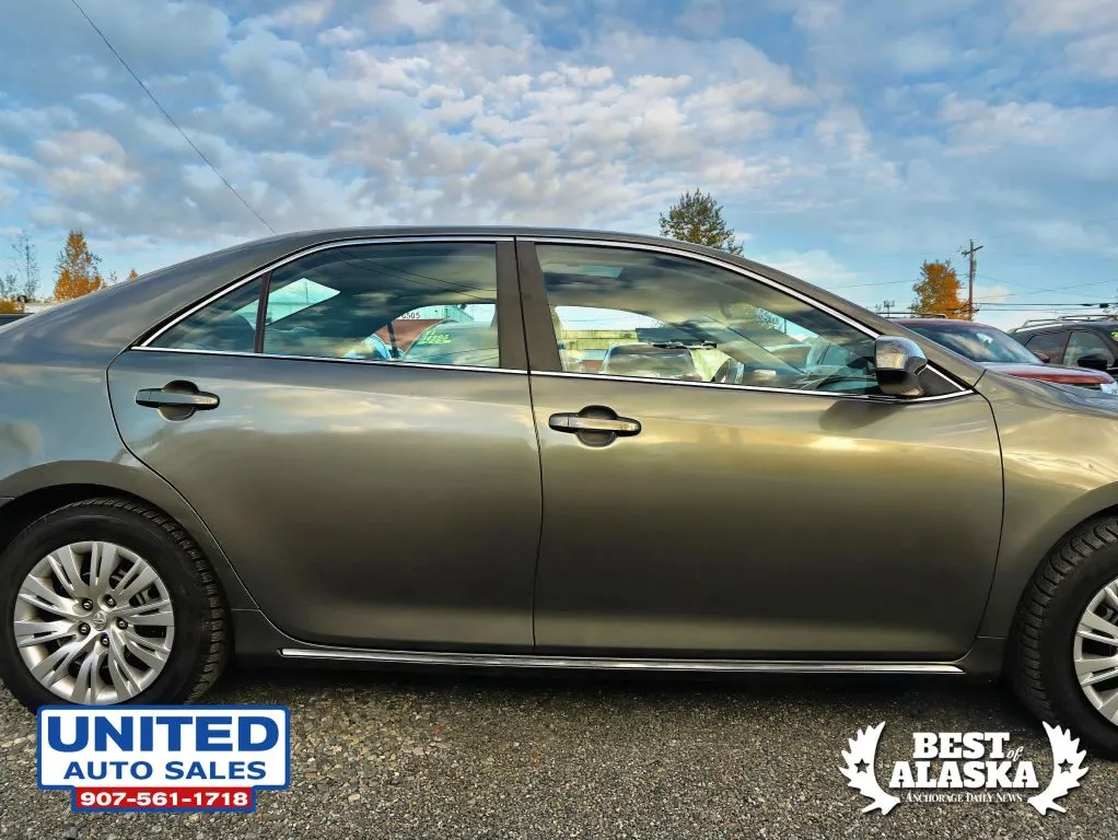 Toyota Camry photo 22