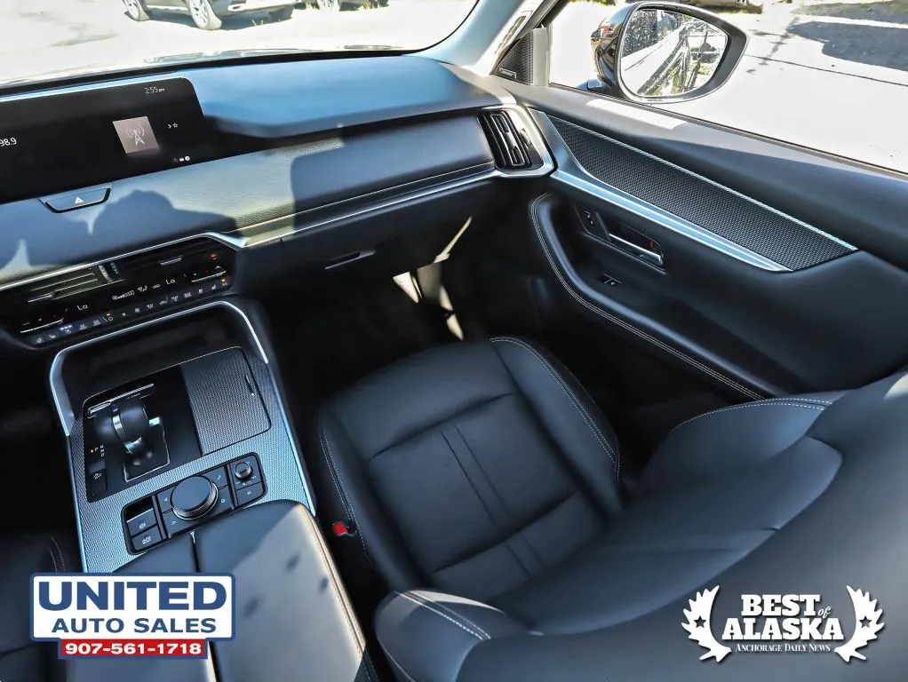 Mazda CX-90 photo 46