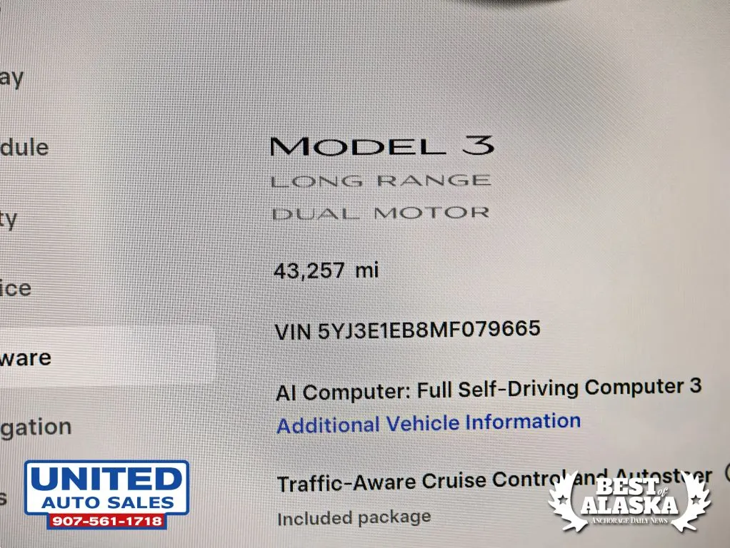 Tesla Model 3 photo 47