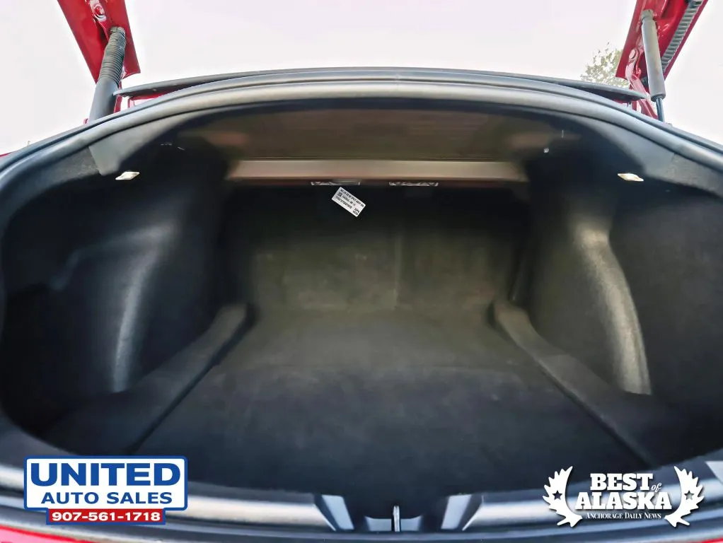 Tesla Model 3 photo 20