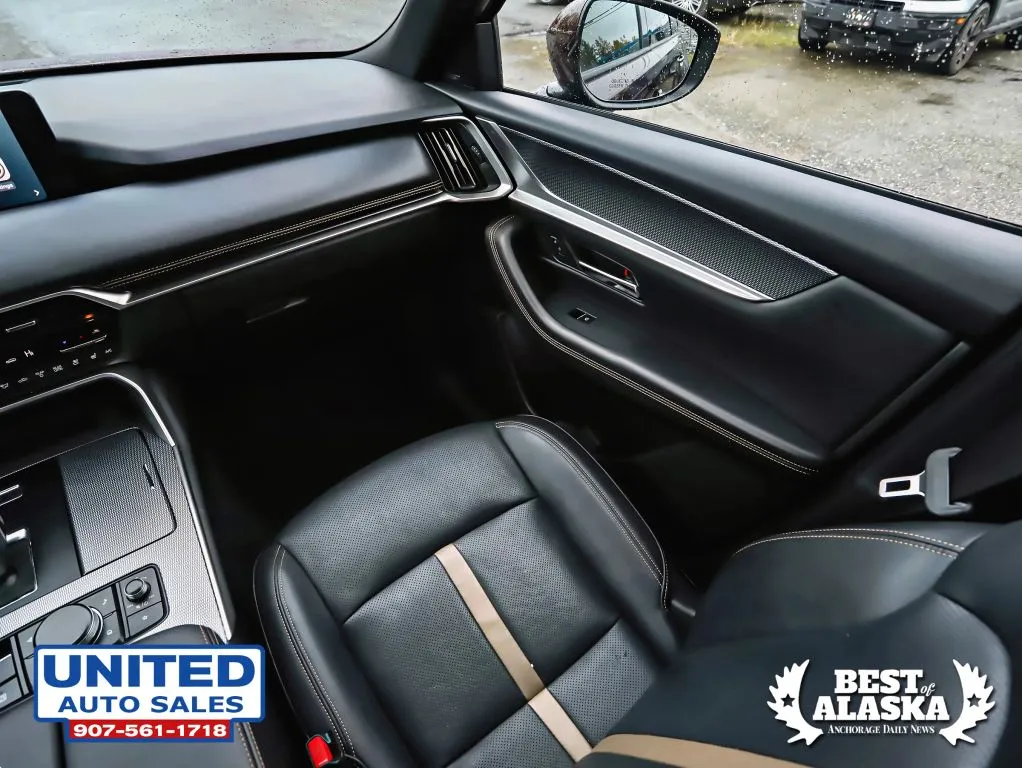 Mazda CX-90 photo 45