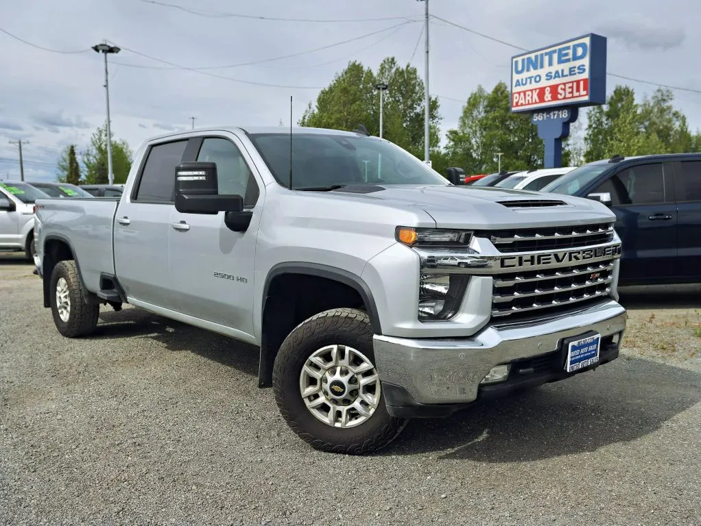 Used 2021 Chevrolet Silverado 2500 HD Crew Cab LT Pickup 4D