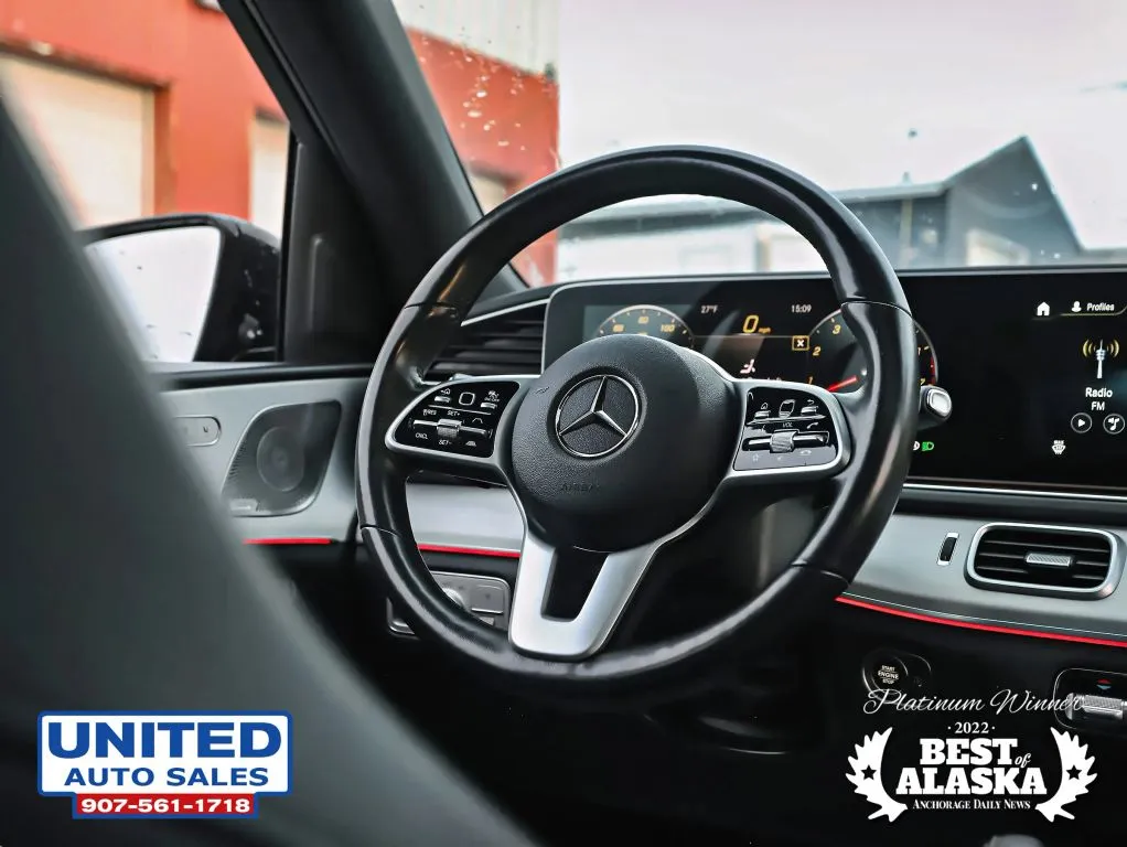 Mercedes-Benz GLS photo 38