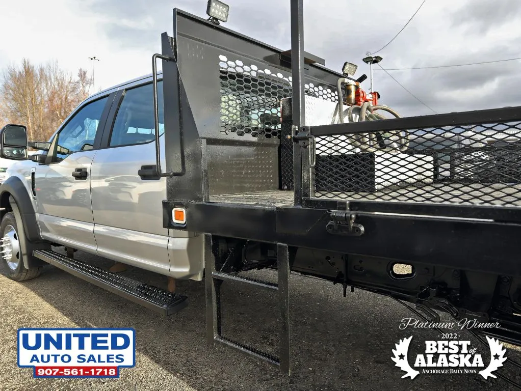 Ford F-550 photo 10