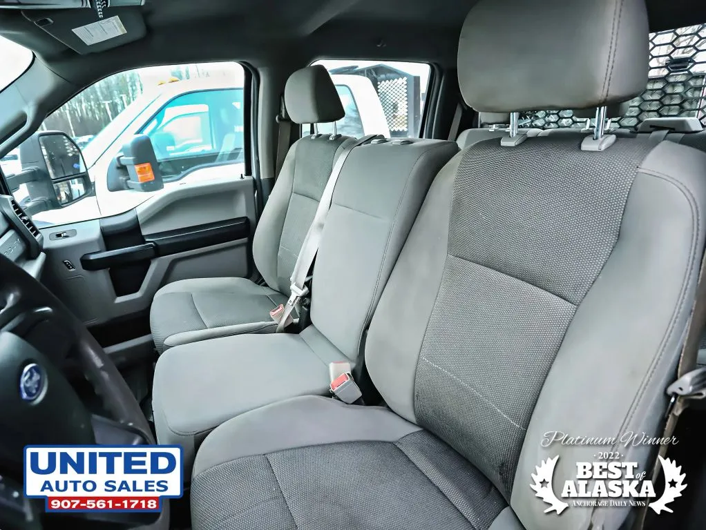 Ford F-550 photo 23