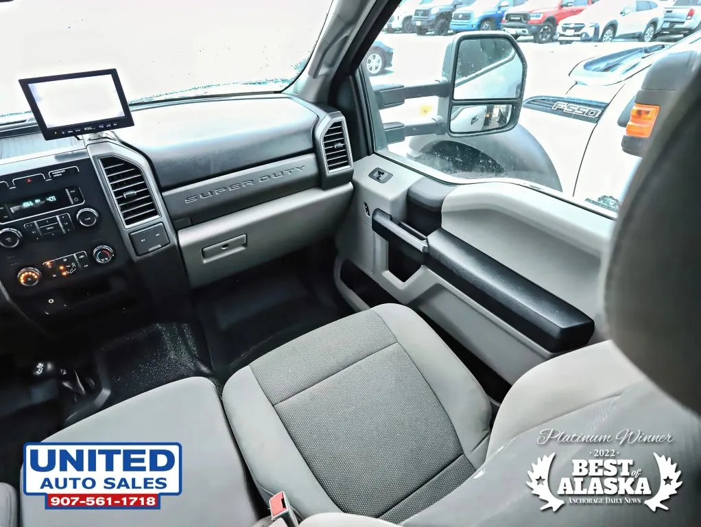 Ford F-550 photo 30