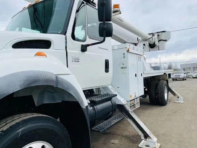 International 7300 photo 27