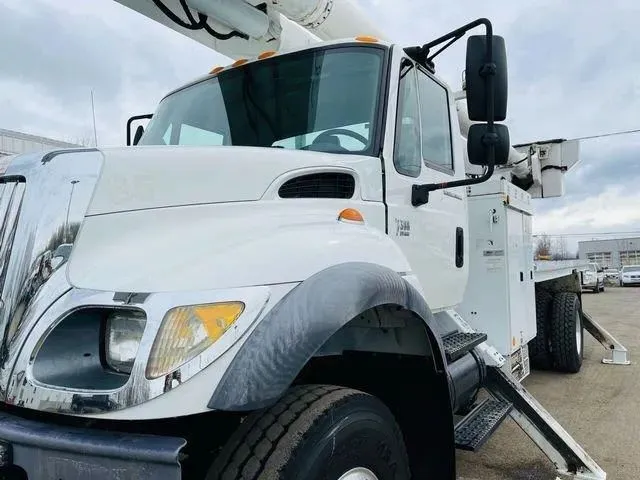International 7300 photo 22