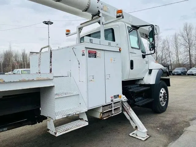 International 7300 photo 17