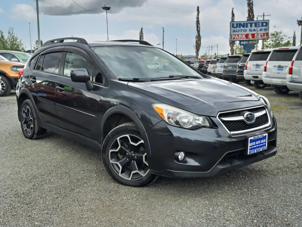 2014 Subaru XV Crosstrek Limited Sport Utility 4D