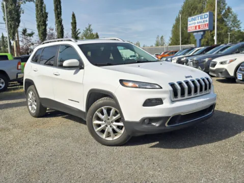 White 2015 Jeep Cherokee Limited Sport Utility 4D for sale in Anchorage, AK