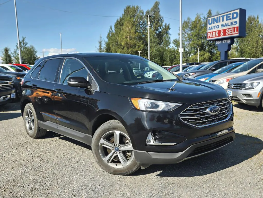 2020 Ford Edge SEL Sport Utility 4D