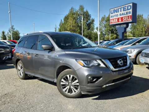 Gray 2019 Nissan Pathfinder SL Sport Utility 4D for sale in Anchorage, AK