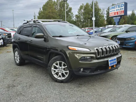 Green 2014 Jeep Cherokee Latitude Sport Utility 4D for sale in Anchorage, AK
