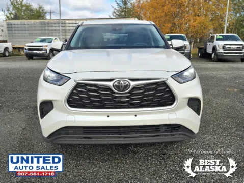 More photos of 2020 Toyota Highlander LE Sport Utility 4D at United Auto Sales, AK
