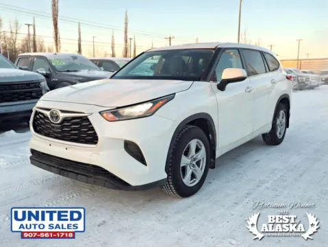 More photos of 2020 Toyota Highlander LE Sport Utility 4D at United Auto Sales, AK
