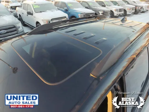 More photos of 2022 GMC Acadia SLT Sport Utility 4D at United Auto Sales, AK