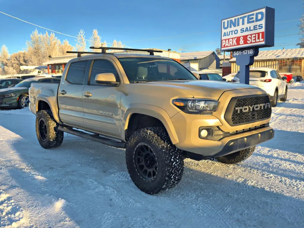 2019 Toyota Tacoma Double Cab SR5 Pickup 4D 5 ft