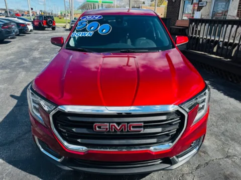 More photos of 2024 GMC TERRAIN SLE at Pro Auto Finance Highland, IN