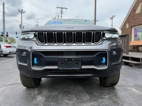 Another view of 2022 JEEP GRAND CHEROKEE OVERLAND 4XE for sale in Highland, IN at Pro Auto Finance Highland
