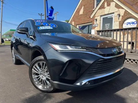 Black 2024 TOYOTA VENZA XLE for sale in Highland, IN