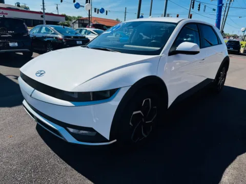 More photos of 2024 HYUNDAI IONIQ 5 SEL at Pro Auto Finance Highland, IN