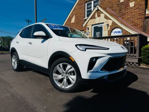 White 2024 BUICK ENCORE GX PREFERRED for sale in Highland, IN