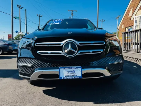 Another view of 2022 MERCEDES-BENZ GLE 350 4MATIC for sale in Highland, IN at Pro Auto Finance Highland