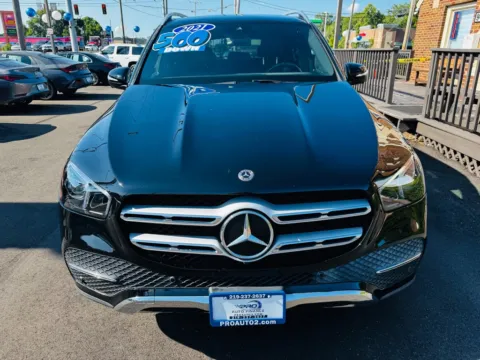 More photos of 2022 MERCEDES-BENZ GLE 350 4MATIC at Pro Auto Finance Highland, IN
