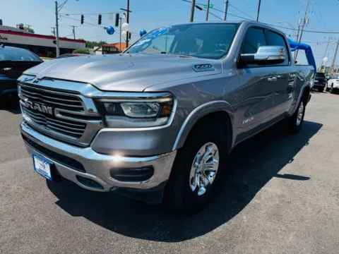 More photos of 2022 RAM 1500 LARAMIE at Pro Auto Finance Highland, IN