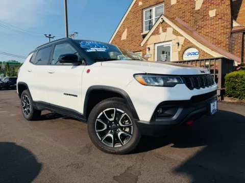 White 2025 JEEP COMPASS TRAILHAWK for sale in Highland, IN