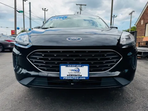 Another view of 2022 FORD ESCAPE SE for sale in Highland, IN at Pro Auto Finance Highland