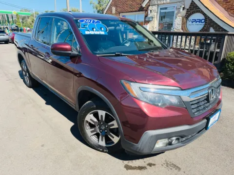 Photos of 2017 HONDA RIDGELINE RTL for sale in Highland, IN at Pro Auto Finance Highland