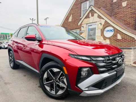 Red 2025 HYUNDAI TUCSON SEL for sale in Highland, IN