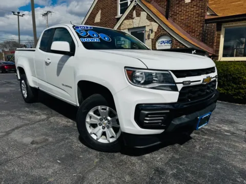White 2022 CHEVROLET COLORADO LT for sale in Highland, IN
