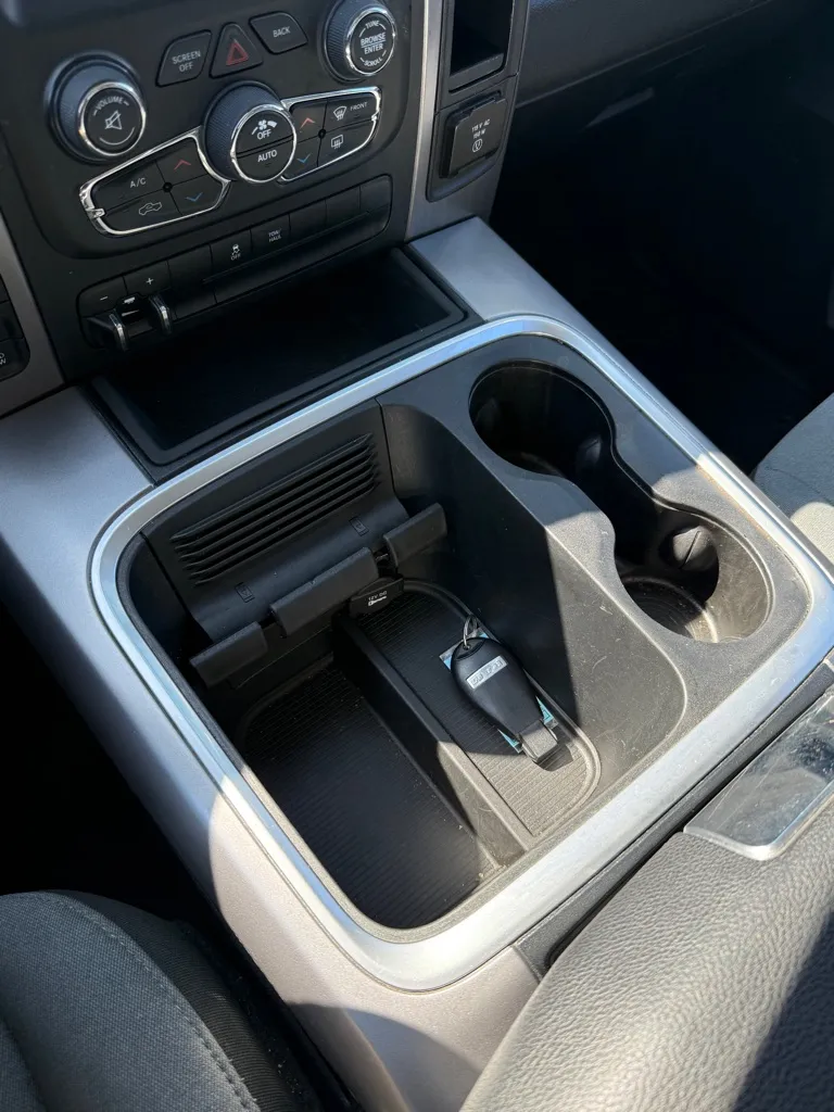 2023 RAM Ram 1500 Classic SLT - Photo 19