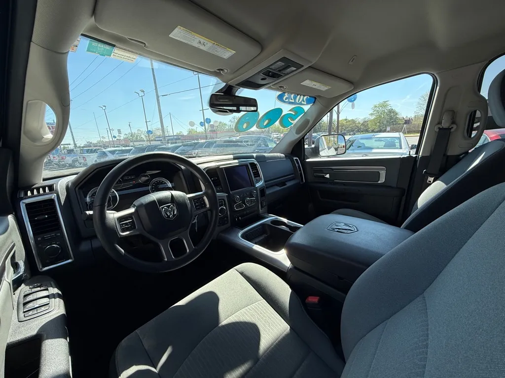 2023 RAM Ram 1500 Classic SLT - Photo 11