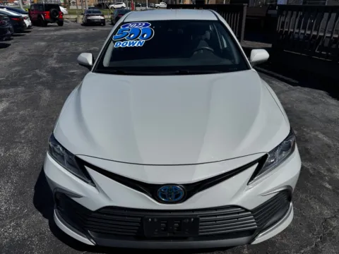 More photos of 2022 TOYOTA CAMRY HYBRID LE at Pro Auto Finance Highland, IN