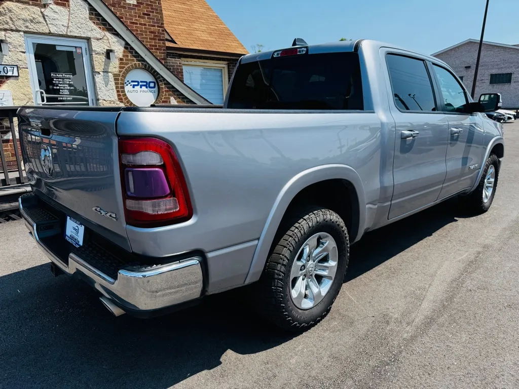 2022 RAM Ram 1500 Pickup Laramie - Photo 9