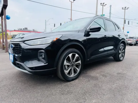 More photos of 2024 FORD ESCAPE PLATINUM at Pro Auto Finance Highland, IN
