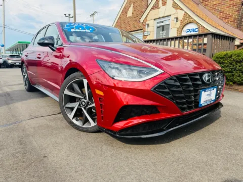 Red 2023 HYUNDAI SONATA SEL PLUS for sale in Highland, IN